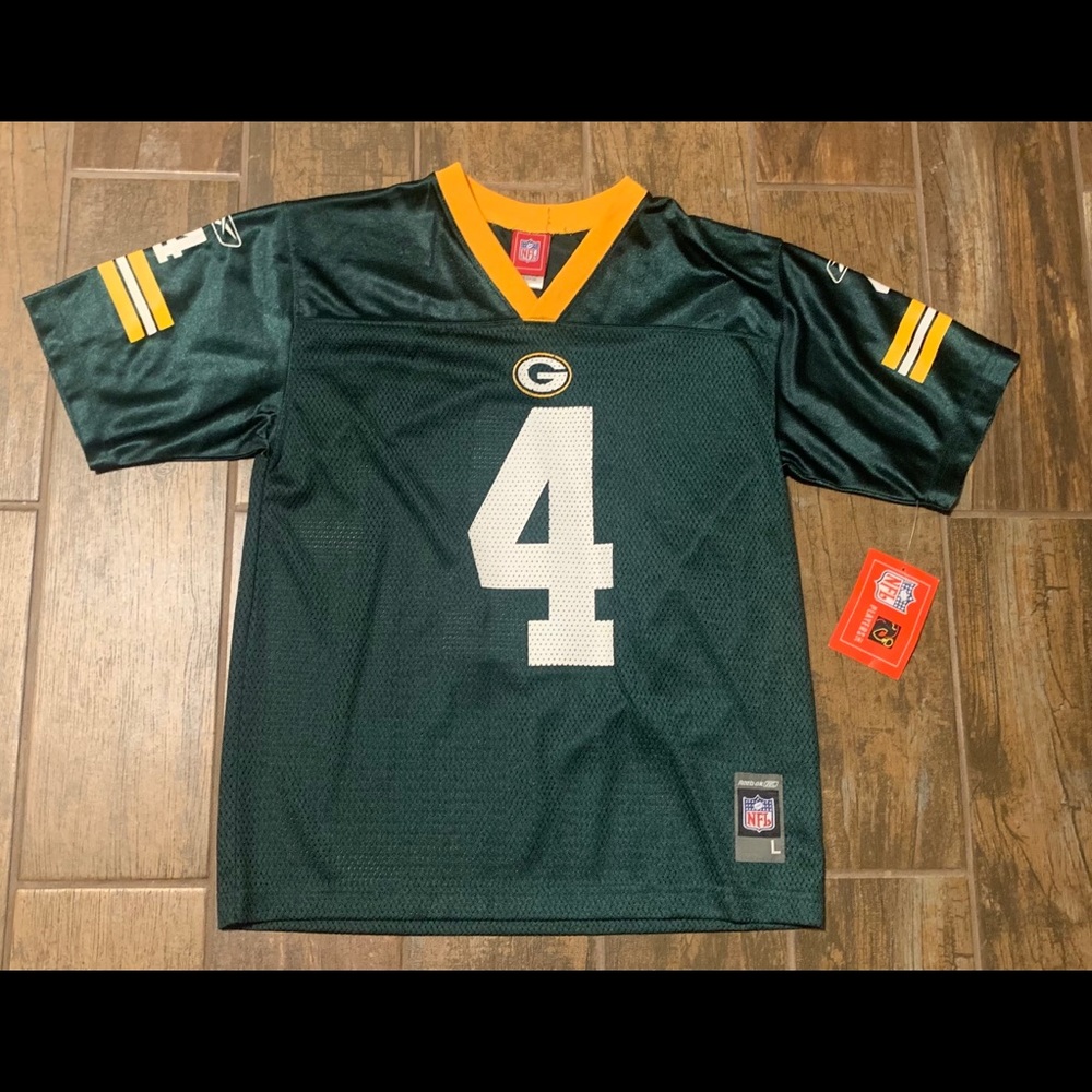 Brett Favre Jersey Y Large- fits medium size woman